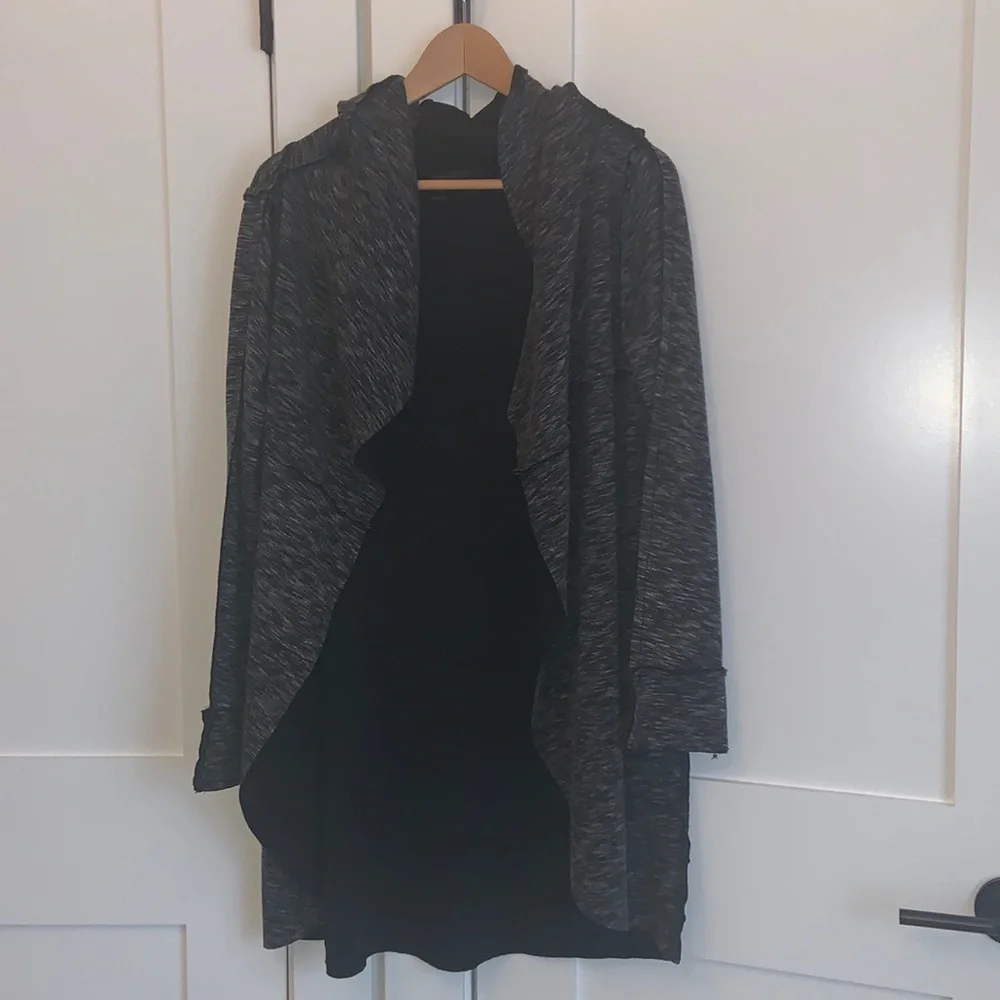 Cardigan - Picture 1 of 3
